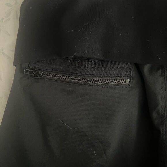 Adorable Lululemon Parachute Pants Sz 8 Black Vintage - Picture 6 of 6